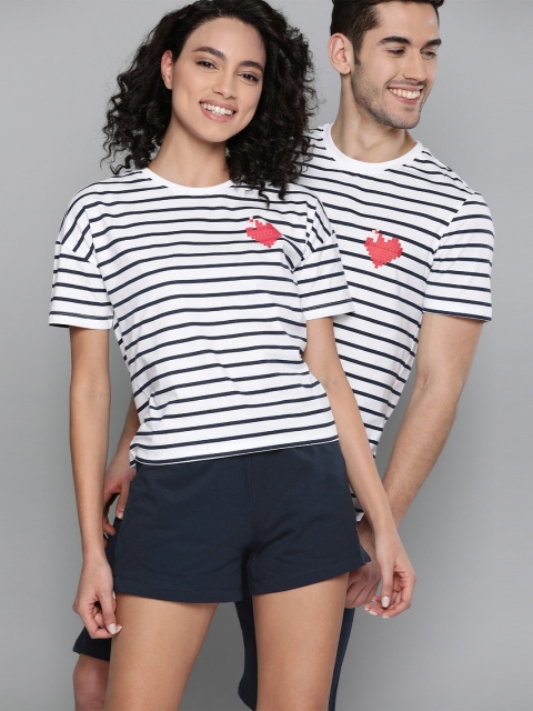 

Mast Harbour Men White Navy Blue Striped T-shirt with Shorts