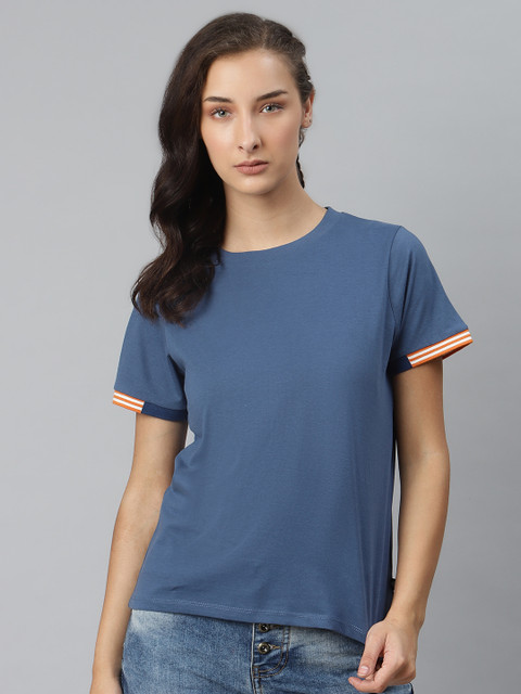

The Roadster Lifestyle Co Women Blue Solid Pure Cotton Round Neck T-shirt
