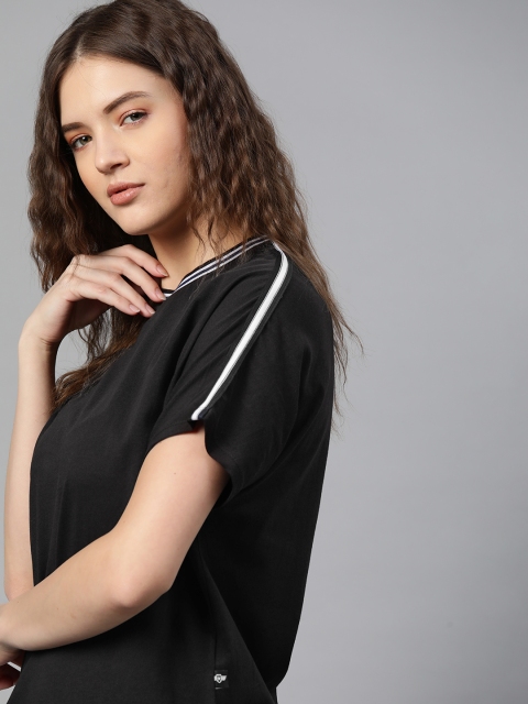 

The Roadster Lifestyle Co Women Black Solid Pure Cotton Extended Sleeves Regular Top