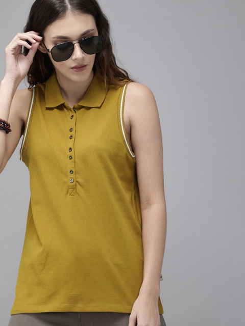 

Roadster Women Mustard Yellow Solid Polo Collar T-shirt