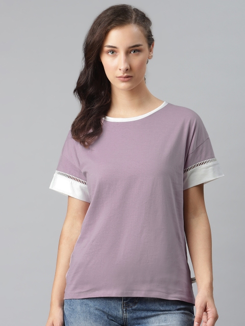 

Roadster Women Lavender Cotton Solid Round Neck T-shirt