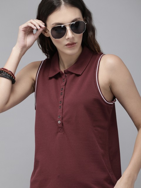 

Roadster Women Maroon Solid Polo Collar T-shirt
