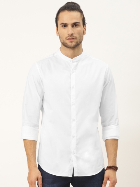 

United Colors of Benetton Men White Slim Fit Solid Knitted Casual Shirt