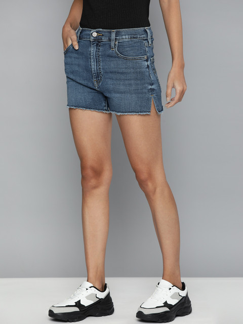 

Levis Women Blue Solid Skinny Fit Denim Shorts