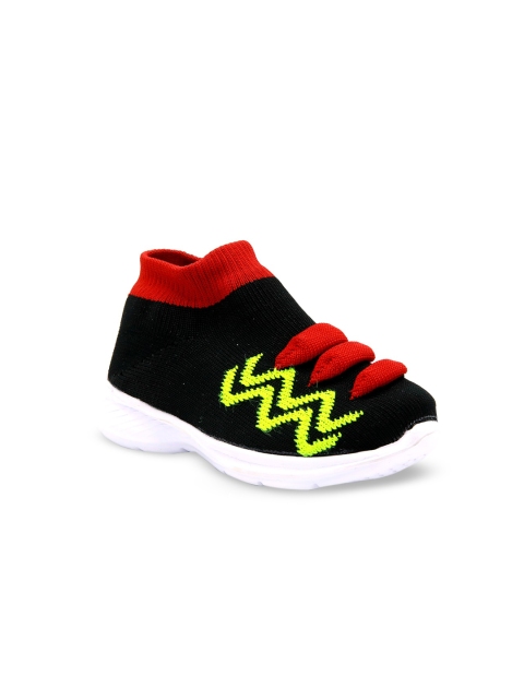 

Jazzy Juniors Boys Black & Red Woven Design Slip-On Sneakers