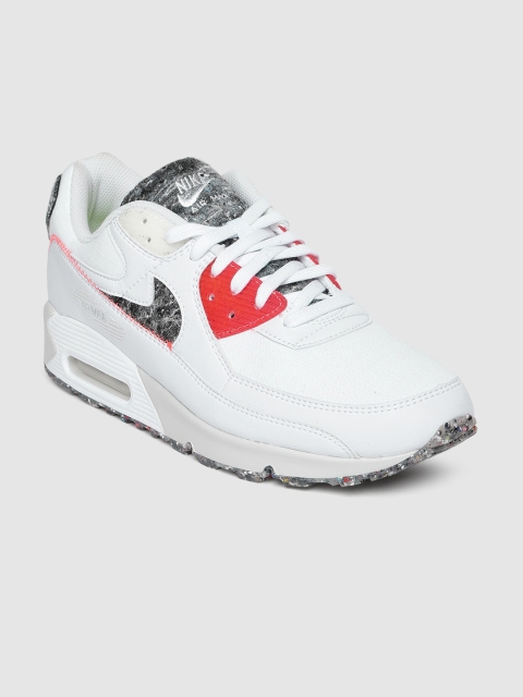

Nike Men White AIR MAX 90 Sneakers
