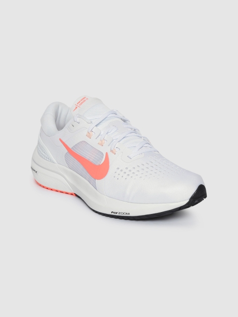 

Nike Women White AIR ZOOM VOMERO 15 Running Shoes