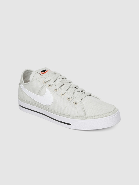 

Nike Women Off-White COURT LEGACY Sneakers