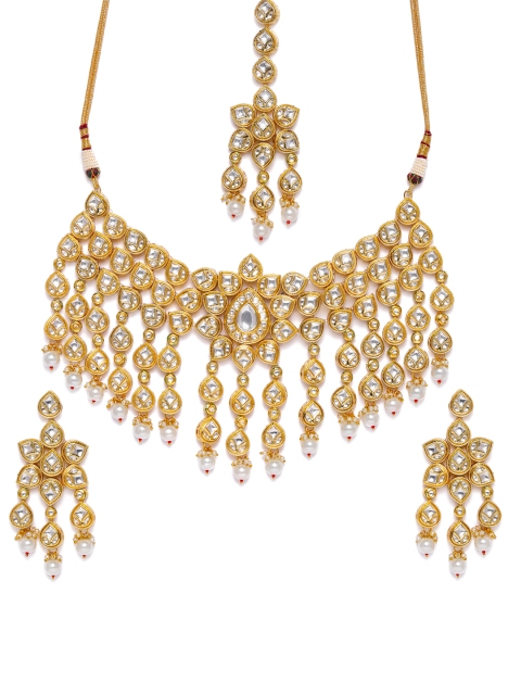 

Zaveri Pearls Gold-Plated Kundan & Pearl Studded Jewellery Set