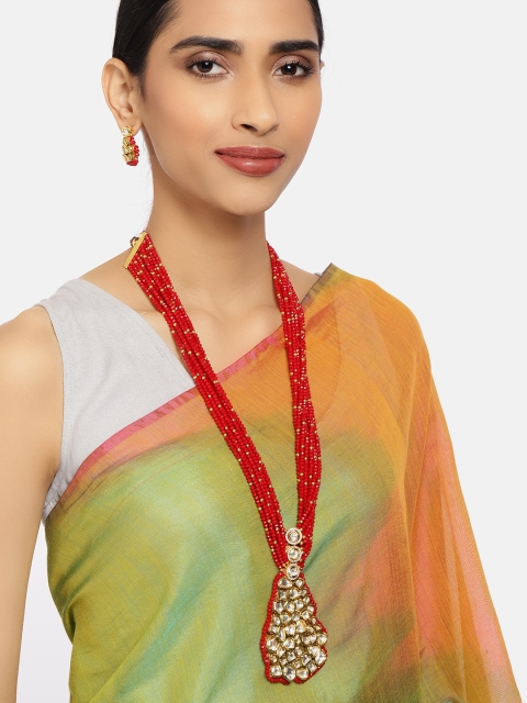 

Zaveri Pearls Red Gold-Plated Kundan Studded Jewellery Set