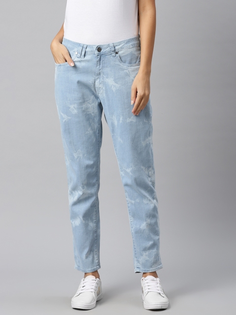 

Mast & Harbour Women Blue Boyfriend Fit Light Fade Printed Stretchable Jeans