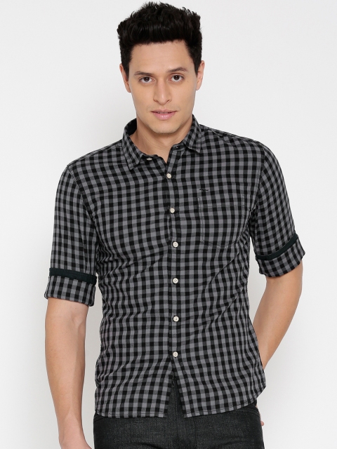 

Flying Machine Black & Grey Checked Casual Shirt