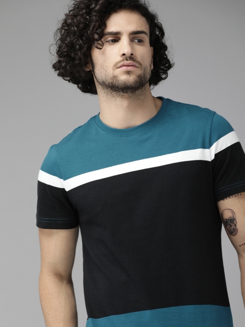 

Roadster Men Black & Teal Blue Colourblocked Round Neck T-shirt