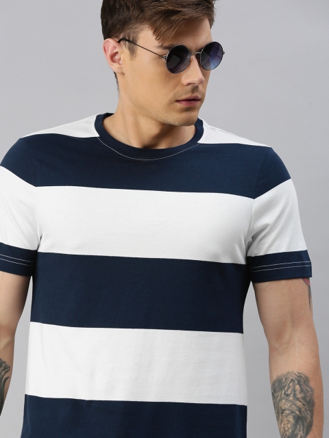 

Roadster Men White Navy Blue Striped Round Neck Pure Cotton T-shirt