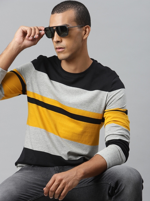 

The Roadster Lifestyle Co Men Grey Melange & Black Cotton Striped Round Neck T-shirt