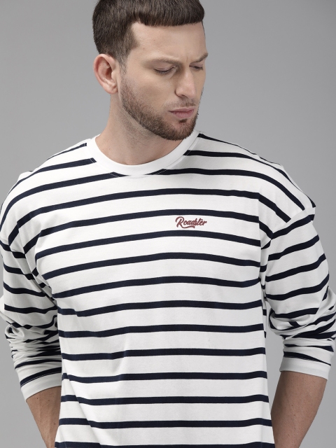 

The Roadster Lifestyle Co Men White Navy Blue Striped Round Neck Pure Cotton T-shirt