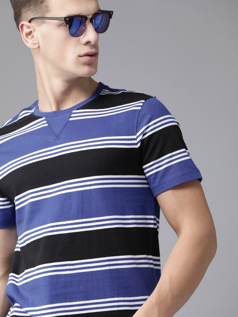 

The Roadster Lifestyle Co Men Blue & Black Pure Cotton Round Neck T-shirt