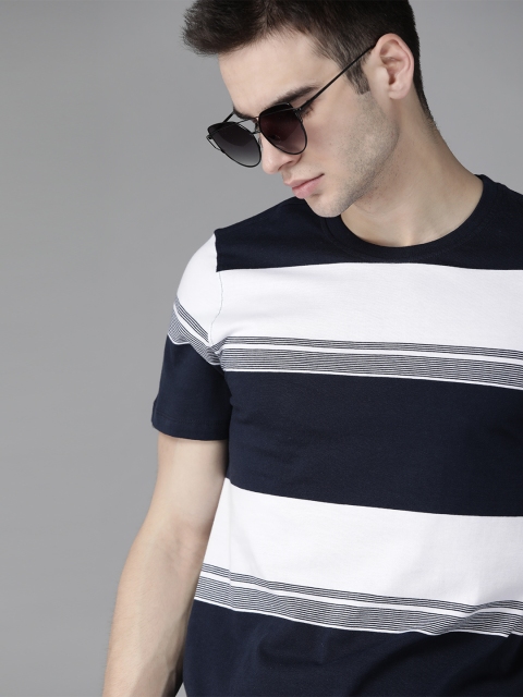 

The Roadster Lifestyle Co Men White & Navy Blue Striped Cotton Round Neck T-shirt