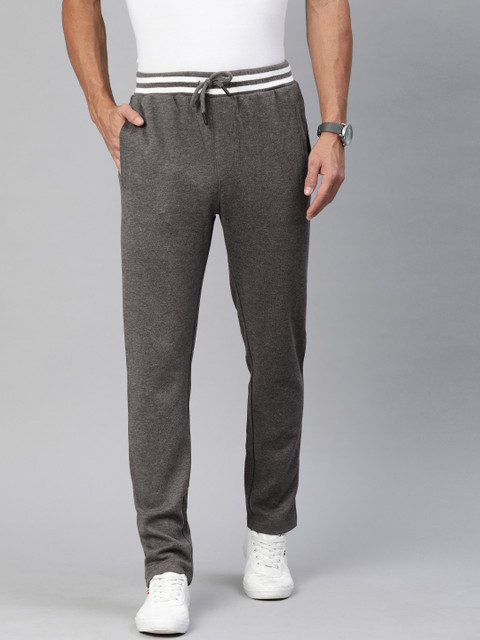 

Indian Terrain Men Grey Solid Slim Fit Track Pants