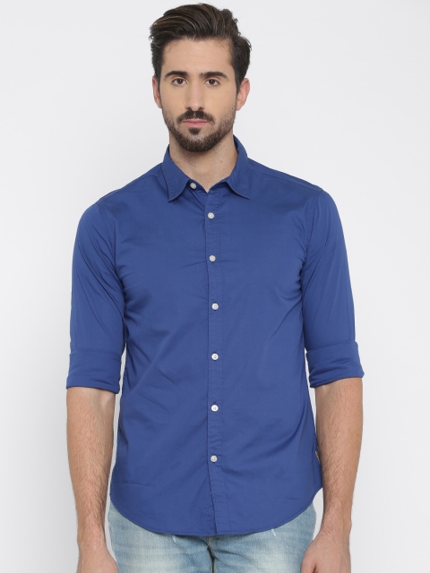 

Flying Machine Men Blue Regular Fit Solid Casual Shirt