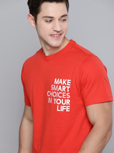 

Mast & Harbour Men Coral Red & White Printed Pure Cotton Round Neck T-shirt