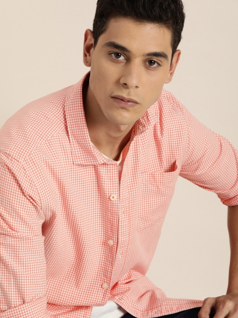 

INVICTUS Men White & Coral Orange Slim Fit Checked Casual Shirt