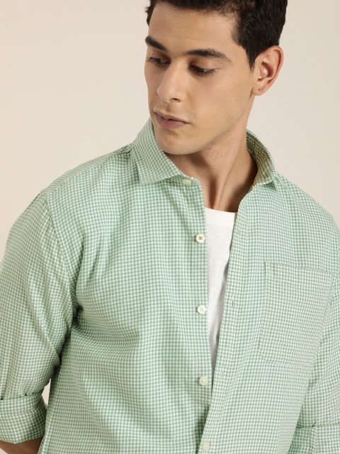 

INVICTUS Men White & Green Slim Fit Checked Casual Shirt