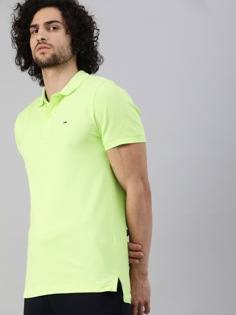 

Tommy Hilfiger Men Lime Green Solid Brand Logo Applique Detail Polo Collar T-shirt