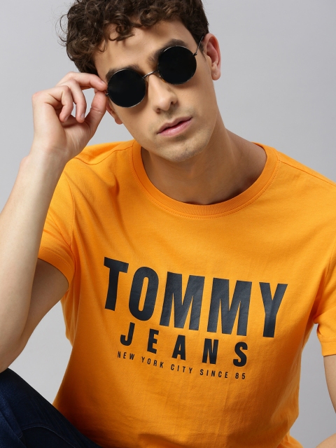

Tommy Hilfiger Men Mustard Yellow Printed Slim Fit Round Neck Pure Cotton T-shirt