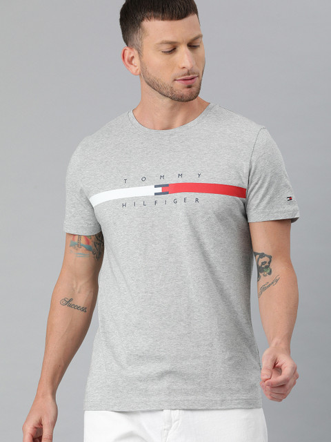 

Tommy Hilfiger Men Grey Printed Organic Cotton Round Neck T-shirt