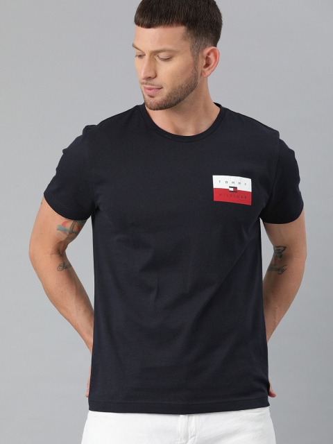 

Tommy Hilfiger Men Navy Blue Solid Organic Cotton Round Neck T-shirt
