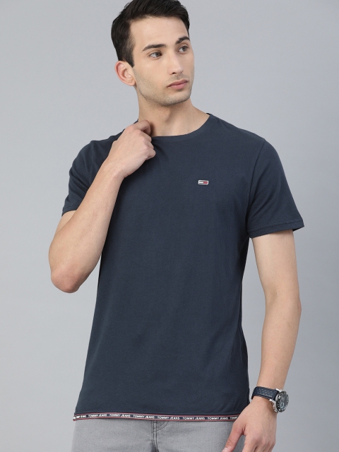 

Tommy Hilfiger Men Navy Blue Solid Round Neck Pure Cotton T-shirt with Taping Detail
