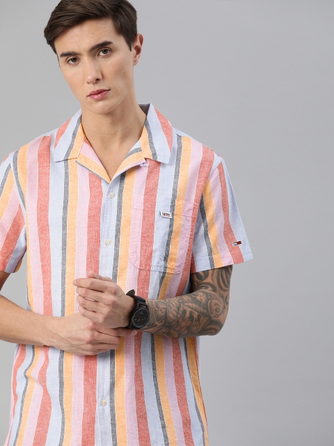 

Tommy Hilfiger Men Multicoloured Regular Fit Striped Casual Shirt, Multi