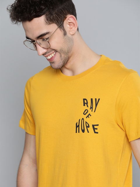 

Mast & Harbour Men Mustard Yellow Printed Pure Cotton Round Neck T-shirt