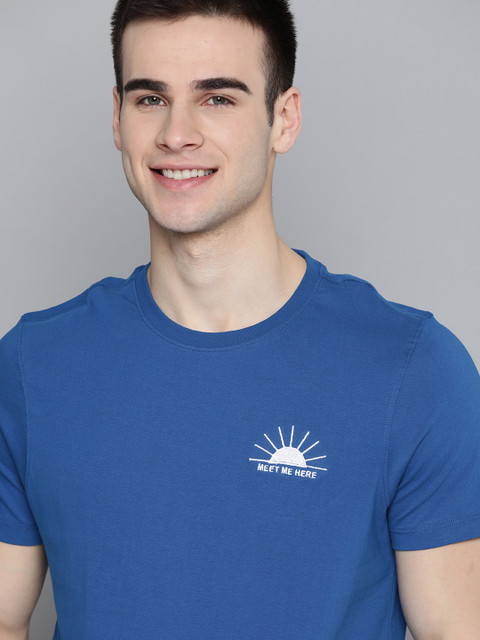 

Mast & Harbour Men Blue Pure Cotton Solid Round Neck T-shirt