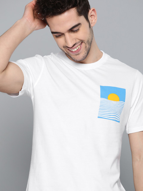 

Mast & Harbour Men White Placement Print Pure Cotton Round Neck T-shirt