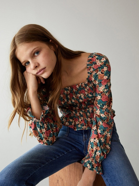 

Mango Kids Girls Green & Pink Smocked Floral Print Sustainable Top