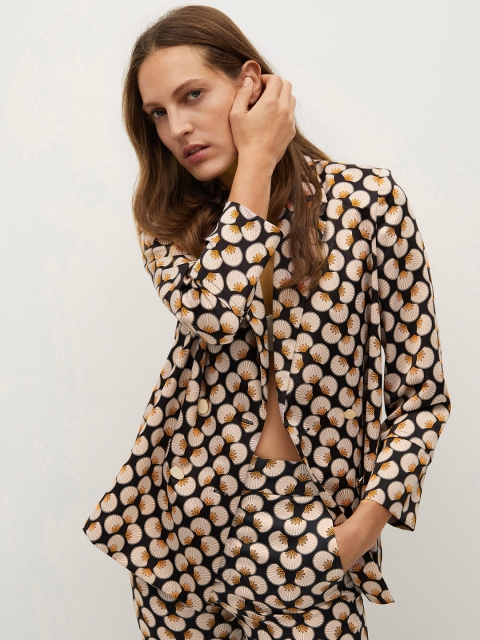 

MANGO Women Black & Beige Printed Double-Breasted Casual Blazer