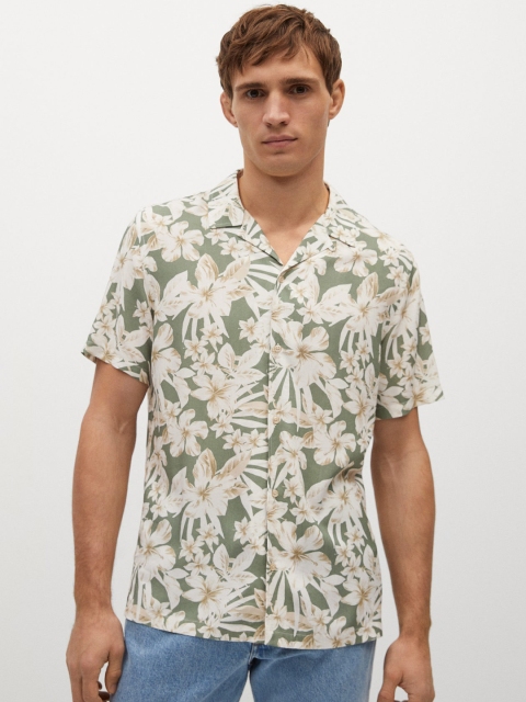 

MANGO MAN Green & Beige Regular Fit Tropical Print Casual Shirt