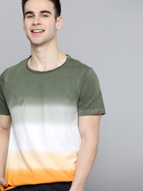 

Mast & Harbour Men Olive Green & White Pure Cotton Dyed Round Neck T-shirt