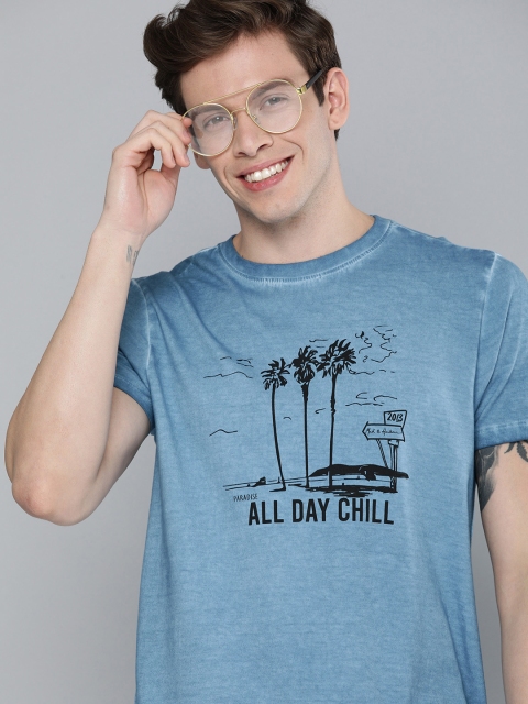 

Mast & Harbour Men Teal Blue Conversational Printed Round Neck T-shirt