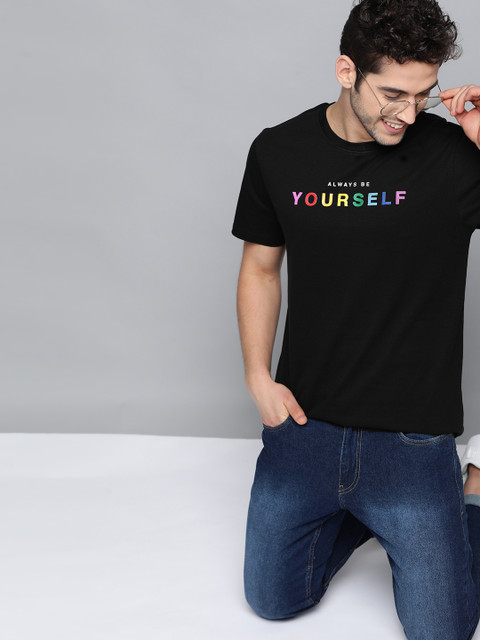 

Mast & Harbour Men Black Solid Pure Cotton Round Neck T-shirt