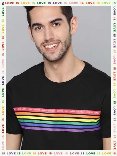 

Mast Harbour Men Black Red Striped Round Neck Pure Cotton T-shirt