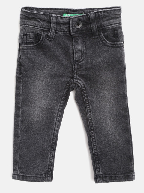 

United Colors of Benetton Boys Charcoal Grey Solid Slim Fit Mid-Rise Stretchable Jeans