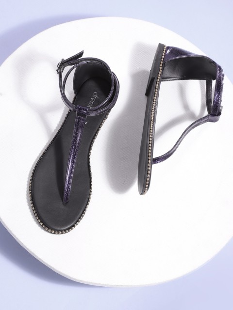 

DressBerry Women Navy Blue Snakeskin Textured T-Strap Flats