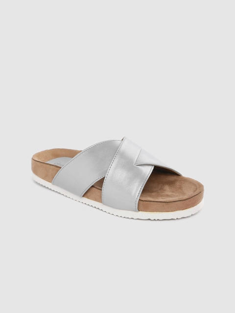 

DressBerry Women Silver-Toned Open Toe Flats