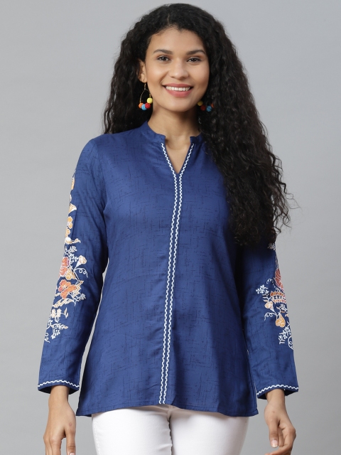 

Rangriti Women Navy Blue Liva Printed Top