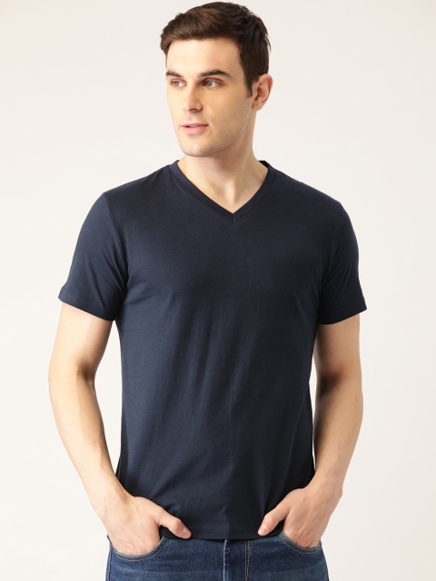 

PRINTOCTOPUS Men Navy Blue Solid Pure V-Neck Pure Cotton T-shirt
