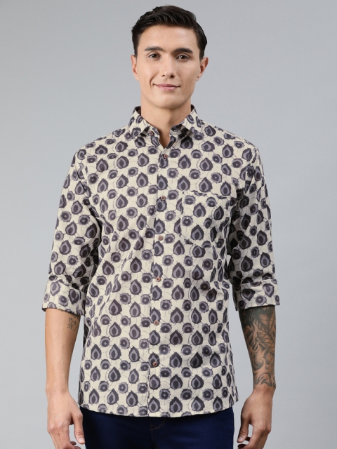 

MILLENNIAL MEN Men White & Grey Regular Fit Printed Casual Shirt