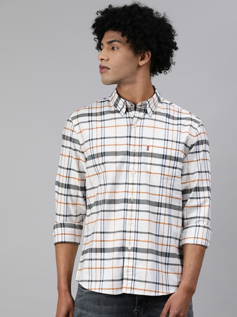 

Levis Men White & Navy Blue Slim Fit Checked Casual Shirt